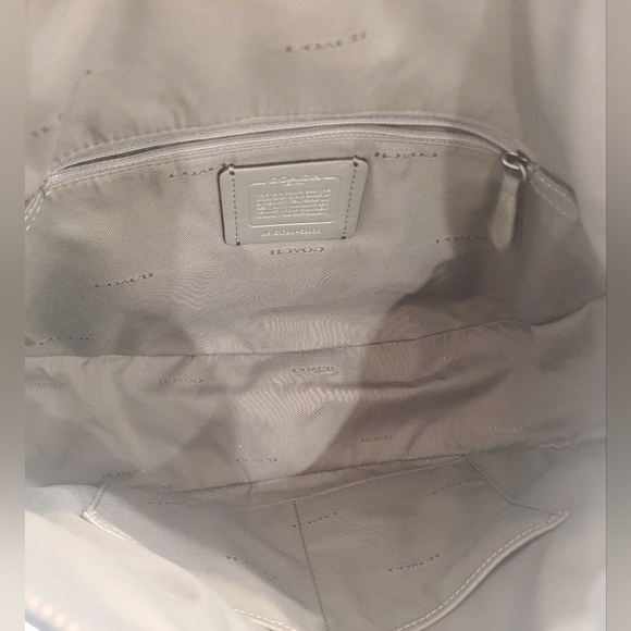 Coach Elle Hobo Bag Pebbled Leather - Picture 8 of 9